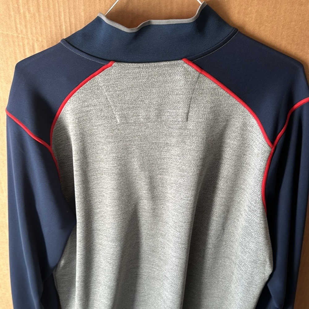 Chicago Cubs 3/4 zip up pullover. - Picture 6 of 6
